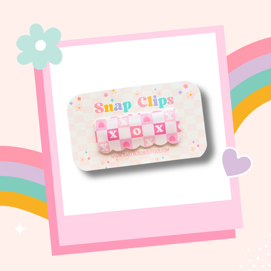 XOXO Snap Clip